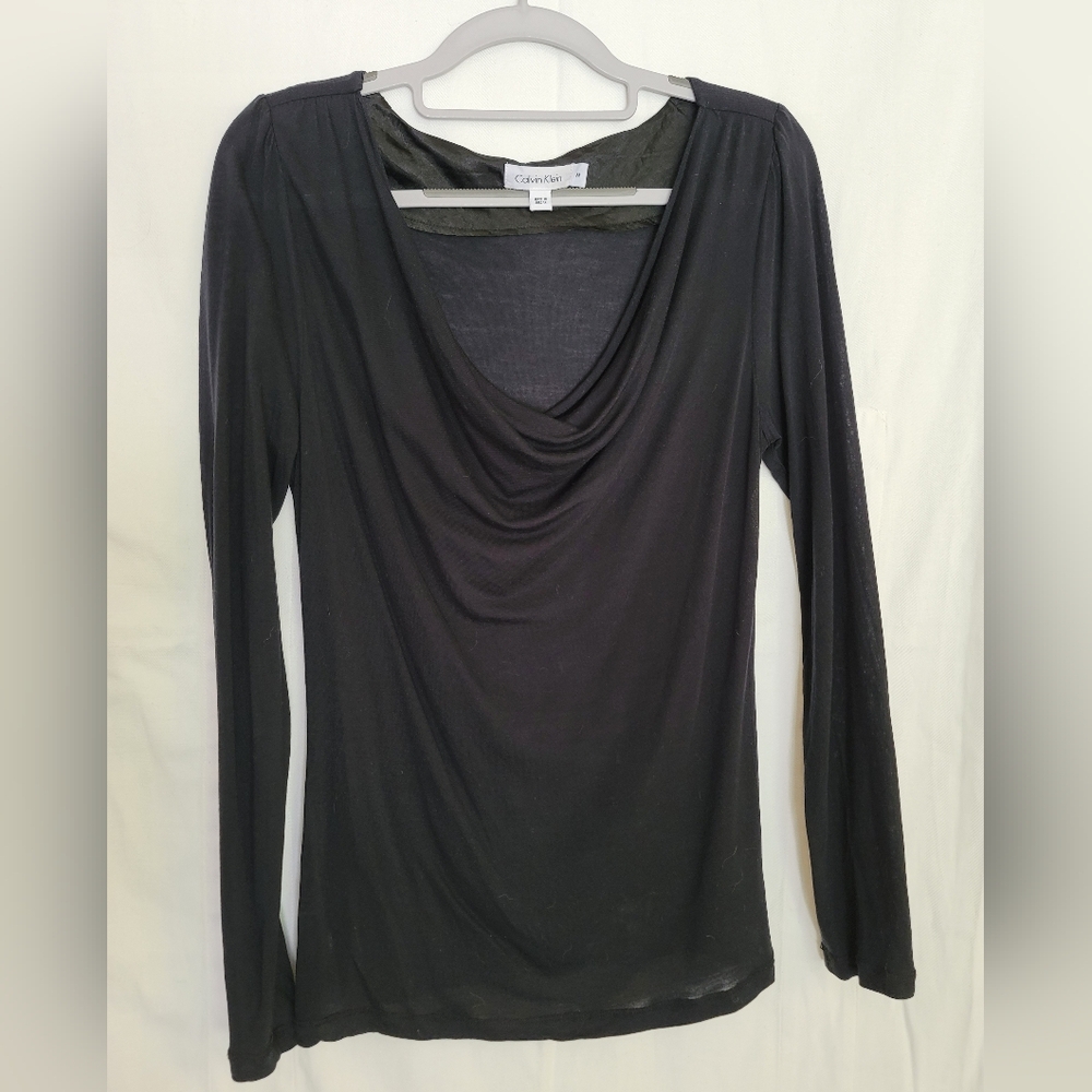 Calvin Klein women's black scoop neck blouse size medium